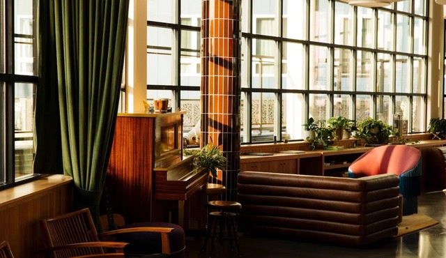 2 Trendy Rooms w/Rooftop Bar and Curated Mini-Bars Near Nissan Stadium – 1 Mi.