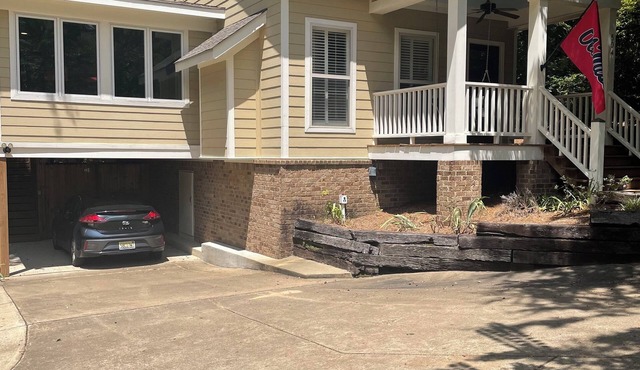 3-bedroom home in beautiful Oxford, perfect for football weekends!