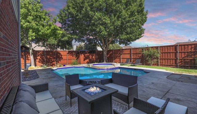 5BR Frisco w/Pool Sleeps 14 Near The Star