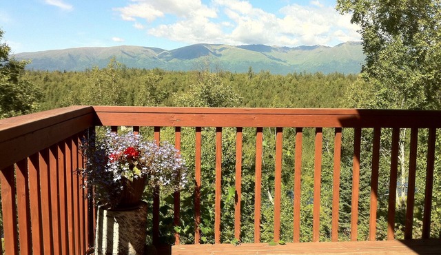 Alaska Creekside Cabins