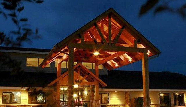 AmericInn by Wyndham Sturgeon Bay