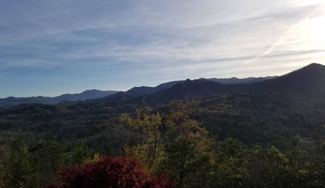 Awsome mountain view, and very private