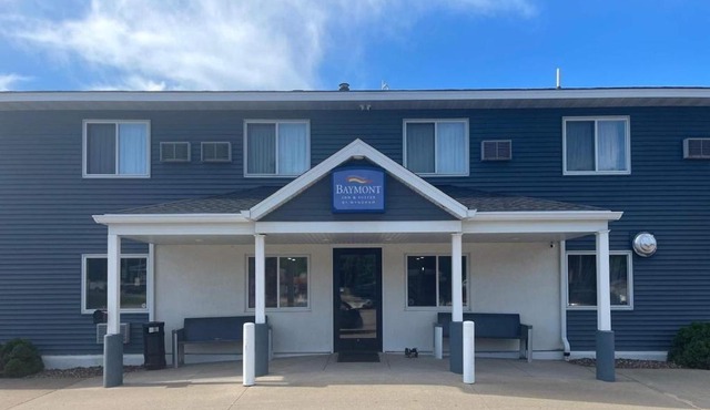 Baymont Inn And Suites by Wyndham Platteville
