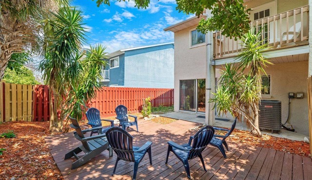 Beautiful Cape Canaveral Townhome | 3BR/2.5BA | 5 Min to Beach Access 🌺