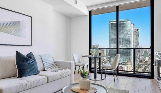 Biscayne Bay Studio: Resort Pool & Beach Access