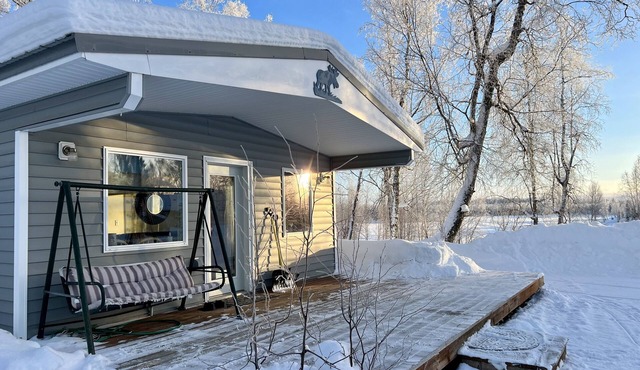 Blue Moose Cottage - A peaceful paradise of Alaskan awe and allure.
