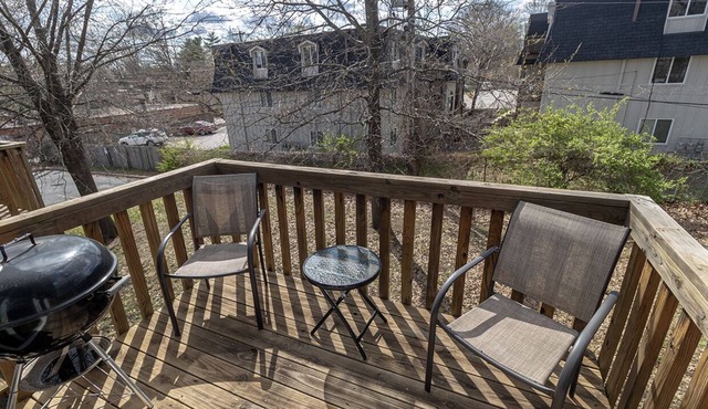 Briarcrest Apartments, fully furnished with utilities in Central Columbia