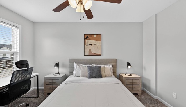 Bright, Modern 2 bedroom Home Away From Home
