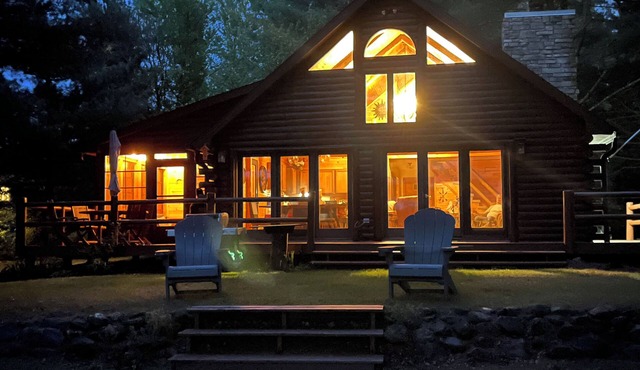 Cabin on the Lake with sunset views.