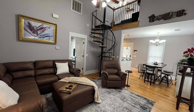 Charming 2-bedroom cottage with GOLF CART at The Waters