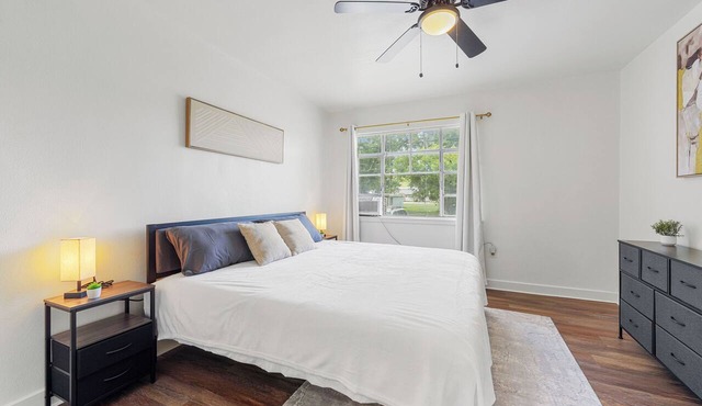 Cozy 1BR Retreat – 5 mins to LSU & Downtown BR!