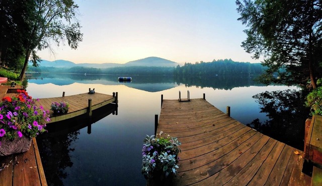 Cozy Cabin with direct lake access