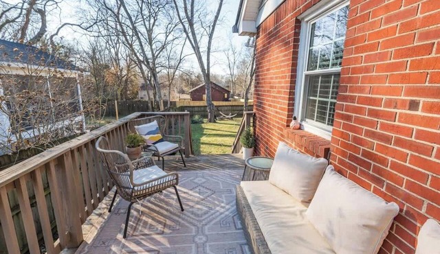 Cozy East Nash Home w Big Yard