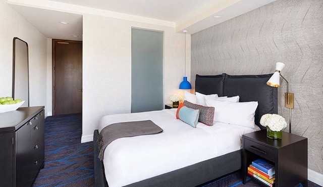 Cozy Music City Retreat! 2 Deluxe King Units | Walk to Music Row + Analog Venue