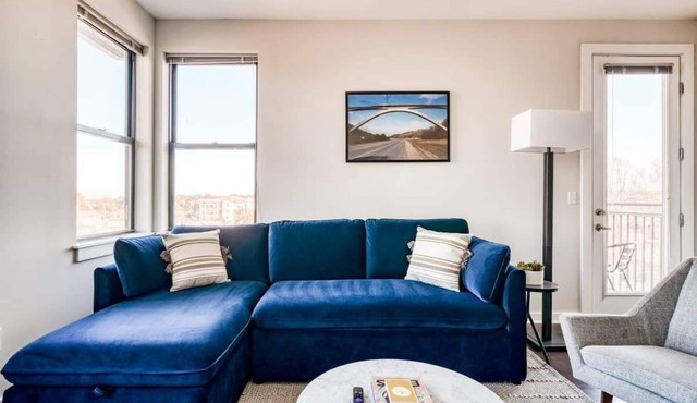 CozySuites MusicRow Spacious 2BR in Nashville! 31