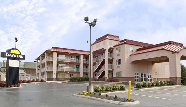 Days Inn by Wyndham Airport Nashville East