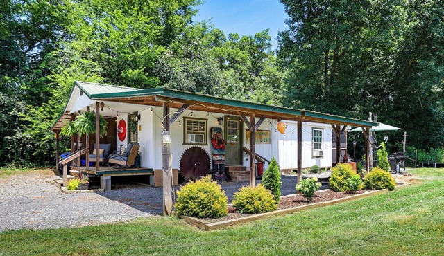 Dayton Cabin on 42-Acre Farm: Fish, Hike, Unwind!