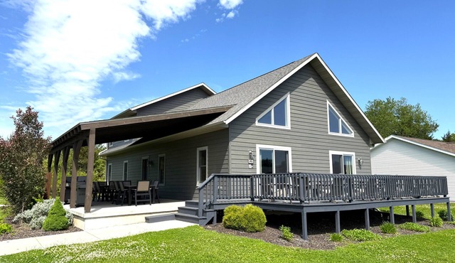 Dells Reunion Lodge @ Spring Brook Resort