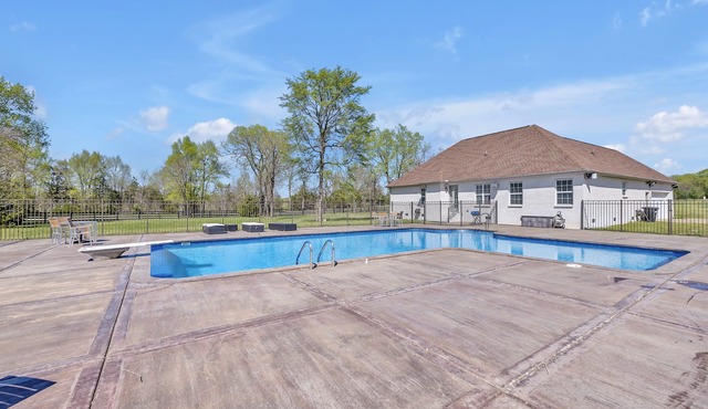 Double Diamond Rentals - Family Escape W/Pool&Land