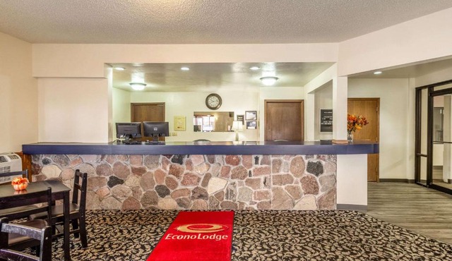 Econo Lodge Waupaca