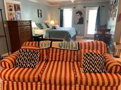 Elvis Presley Fan Studio