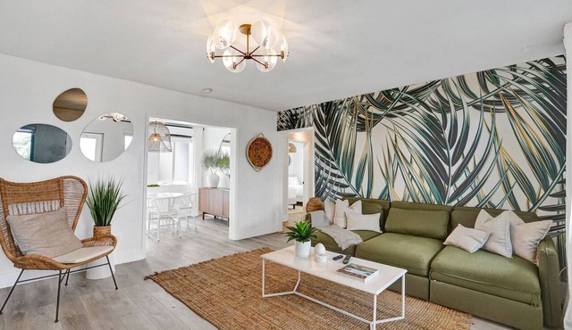 Everest Suite 2BD/2 BA Miami Beach Lincoln Villa Free Parking