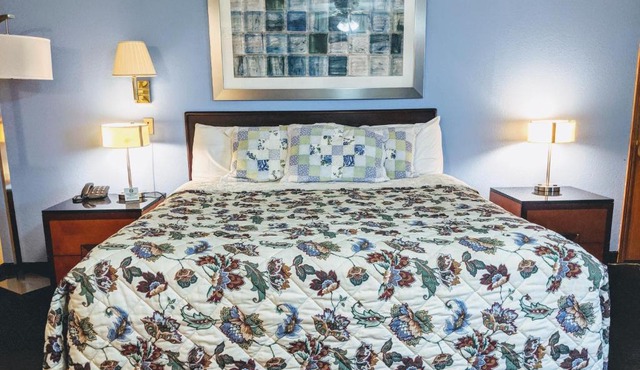 Executive Inn