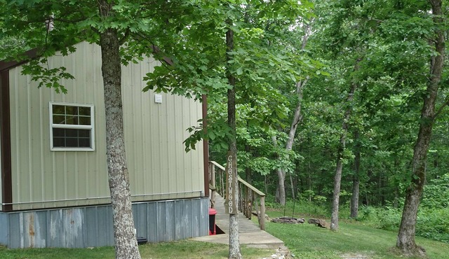 Ghost wood Quiet, Peaceful, Relaxing overall A Great Get Away Cabin!
