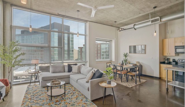 Gulch Vibes: Modern 2BR Loft