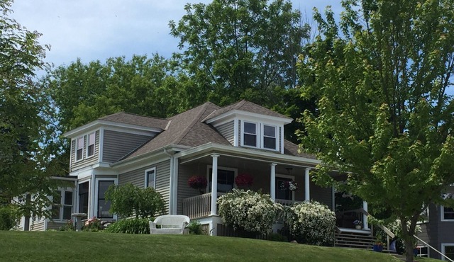 Helena House Port Washington, Lake Michigan View