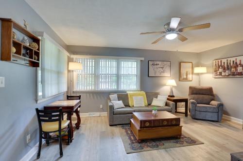 Home w/Fenced Yard, 13 Mi to Kansas City Stadium!