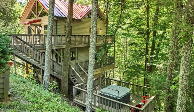 Hot Tub☎Whirlpool☎Sleeps 9☎Spacious - Tree House