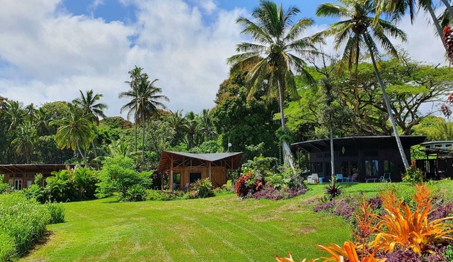 Kalani Oceanside Retreat