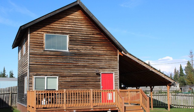 Kenai Beachfront Cabin 4 - 10min to Kenai and Kasilof rivers