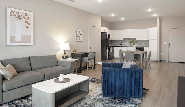 Landing | Beautiful 2BD, Gym, Yoga Studio