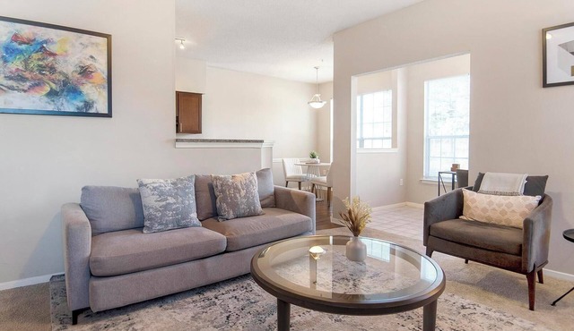 Landing | Chic 1BD, Pool, Gym
