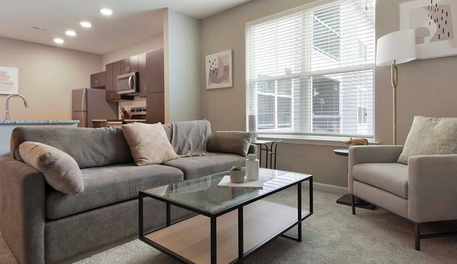 Landing | Modern 1BD, Clubhouse, Courtyard