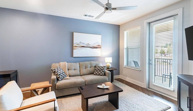Landing | Modern 1BD, Pool, Clubhouse