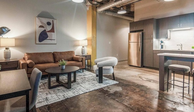 Landing | Stunning 1BD in Uptown