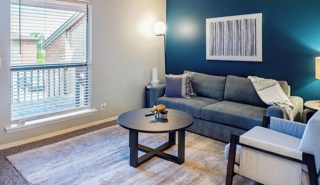 Landing | Stylish 1BD, Gym, Clubhouse