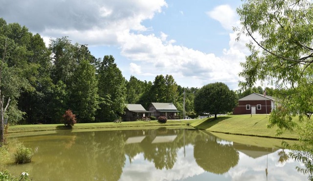 Laurel Lake Cabins