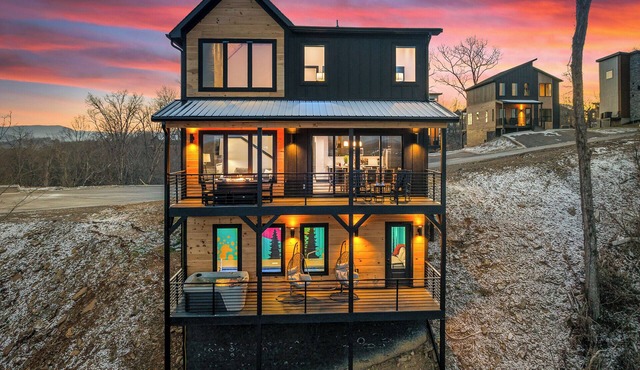 Luxe Lodge with Indoor Pool, Views, and Games