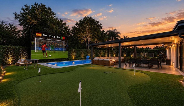 Luxury Villa Alana Pool/Golf/Soccer/Movie Theatre