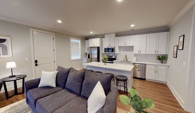 Melrose Flats ☆ Minutes from 12th South & Broadway Unit 301