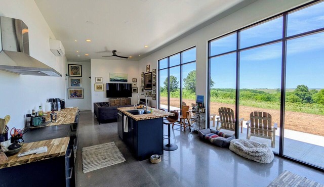 Modern Lodge Near Fall River, Huge Windows and Views, Very Private