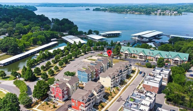 Nashville Lakeview Townhome W Rooftop Deck・Views