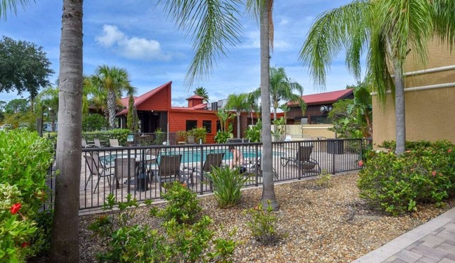 NEW! Ormond Beach Retreat! WiFi and Pool! in Ormond Beach
