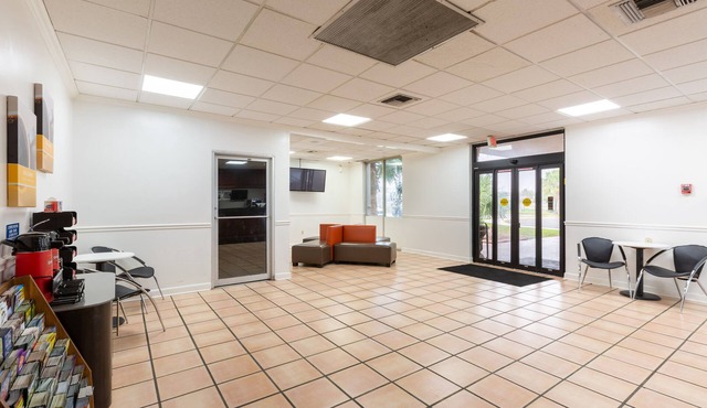 OYO Hotel Baton Rouge - Mead Rd Louisiana