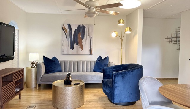 Pearl Suite