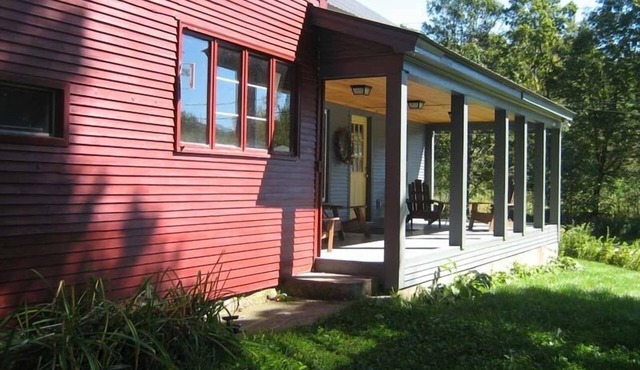 Perfect vacation home and setting for writers and outdoor enthusiasts